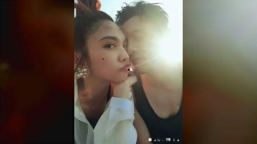 杨丞琳爆料李荣浩视频,甜蜜互动曝光，揭秘两人感情生活细节
